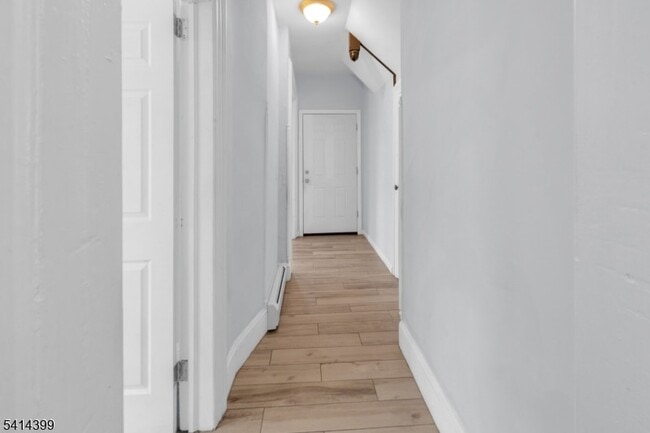 Building Photo - 635 Madison Ave