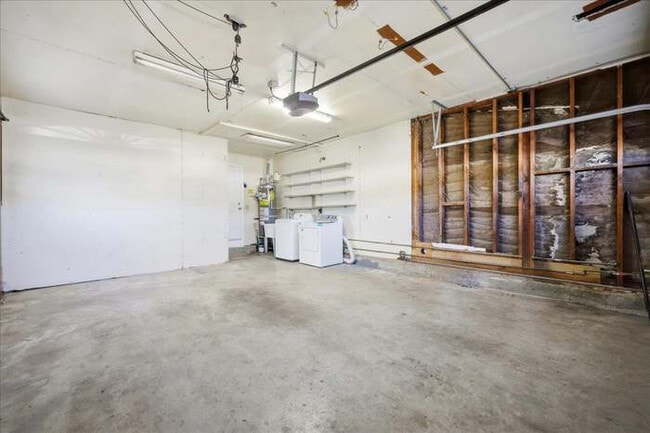 Building Photo - 4564 San Juan Ave