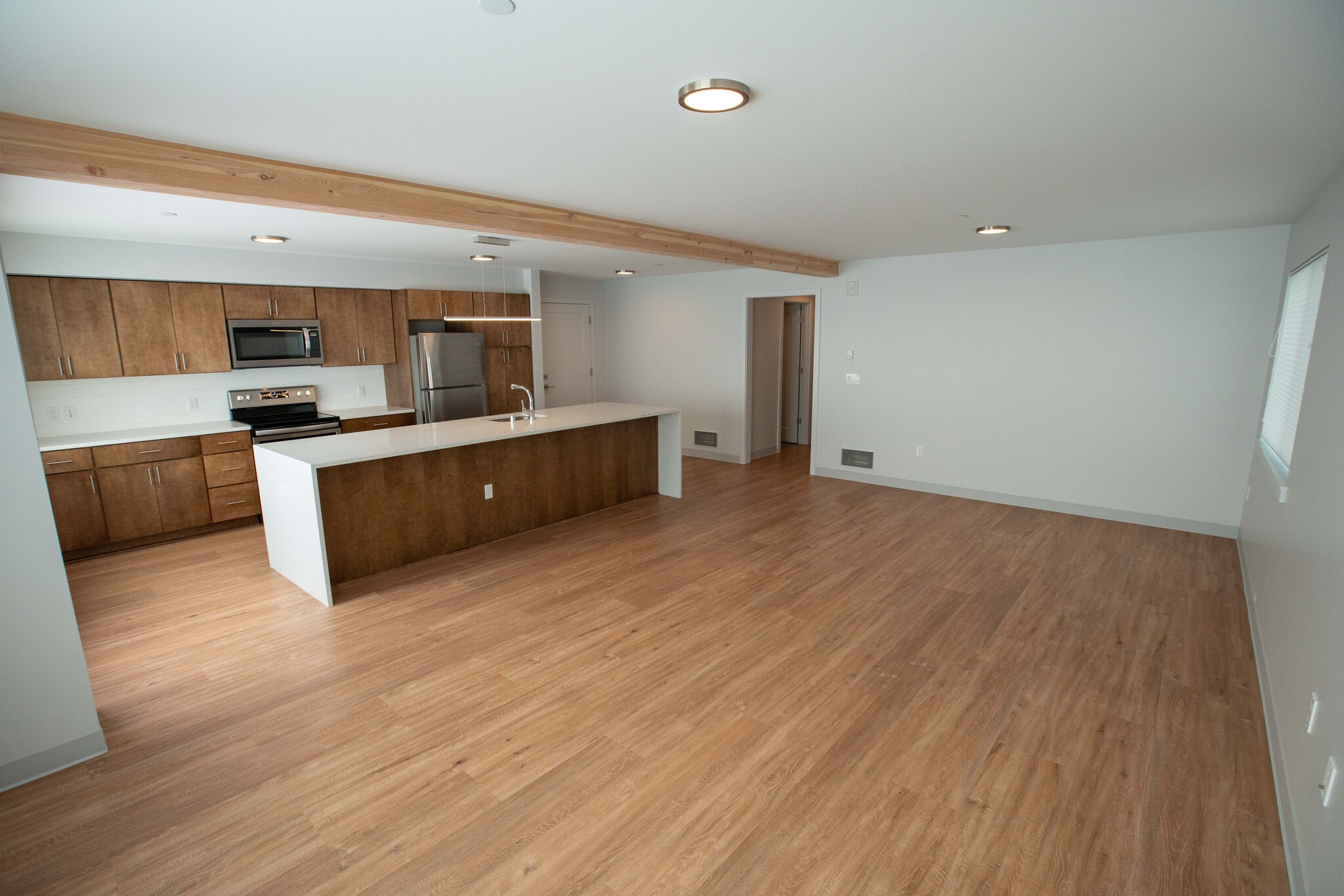 Building Photo - 303 Edmonds St