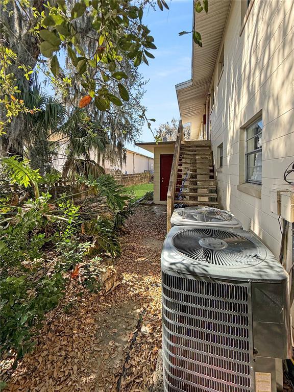 Building Photo - 820 State Ave