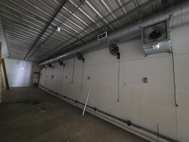 Building Photo - 24.2 Acres – Industrial Warehouse, Residential Or Office Space, Pole Shed & Recreational Land