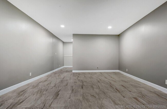 Building Photo - 3761 NW 78th Ln