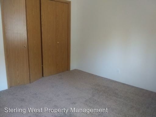 Building Photo - 2050 Campus Dr