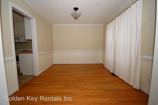 Building Photo - 206 Suttons Run