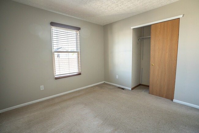 Building Photo - 5500 Glendalough St