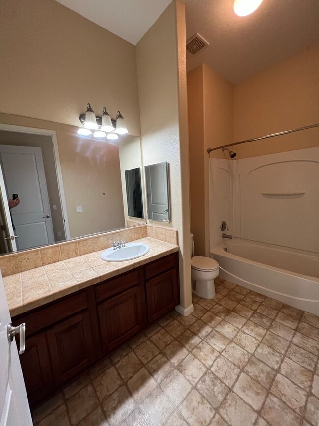 Building Photo - 9900 Wilbur May Parkway Unit 2406 / Just R...