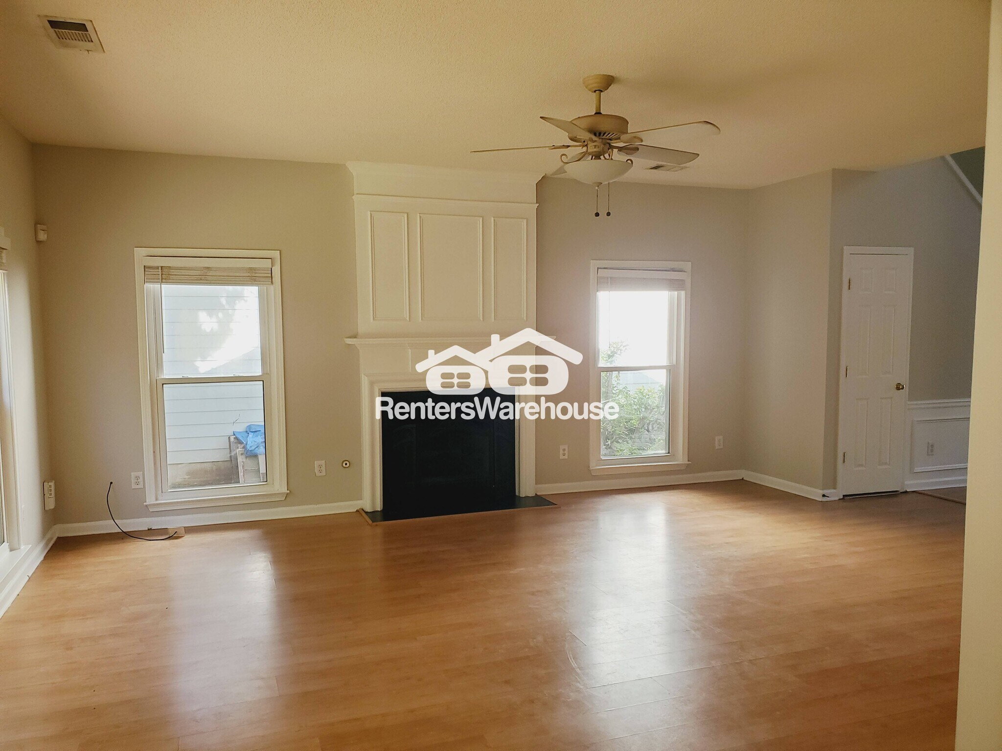 Building Photo - 2706 Cottesford Dr SE