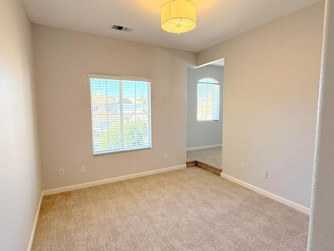 Building Photo - Beautifully Remodeled Modern Home In Wests...