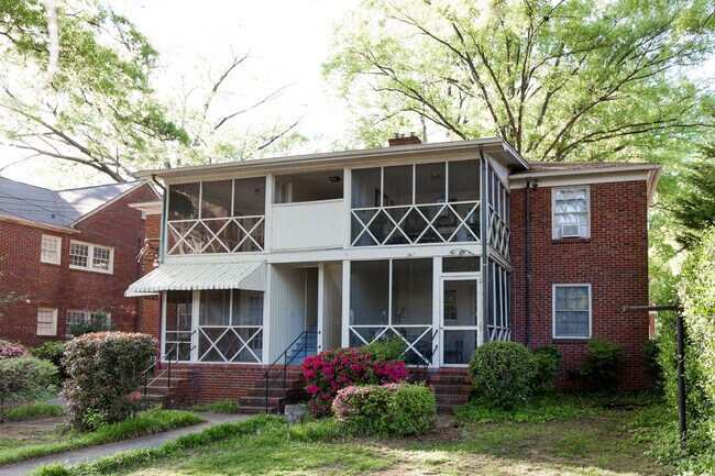 Building Photo - 240 S Laurel Ave