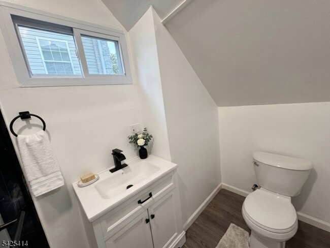 Building Photo - 73 Newark Ave