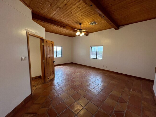 Building Photo - UNIQUE HOME ON ACREAGE!