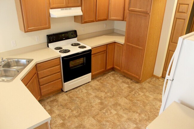 Building Photo - Messler Family Investments LLC DBA Laurel ...