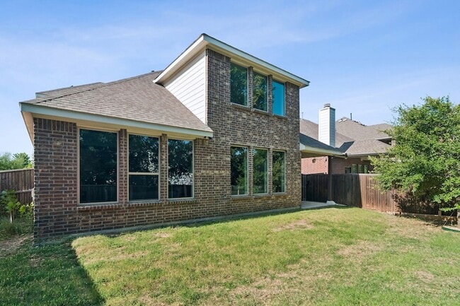 Building Photo - 5517 Demi Sec Dr