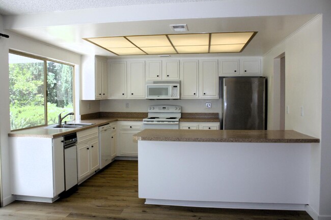 Building Photo - 8409 Joan Ln