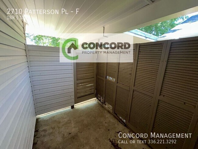 Building Photo - 2710 Patterson Pl