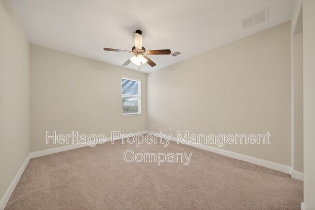 Building Photo - 3225 Harvest Crest