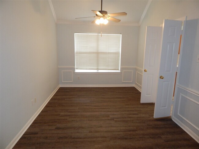Building Photo - 6406 Horsepen Bayou Dr