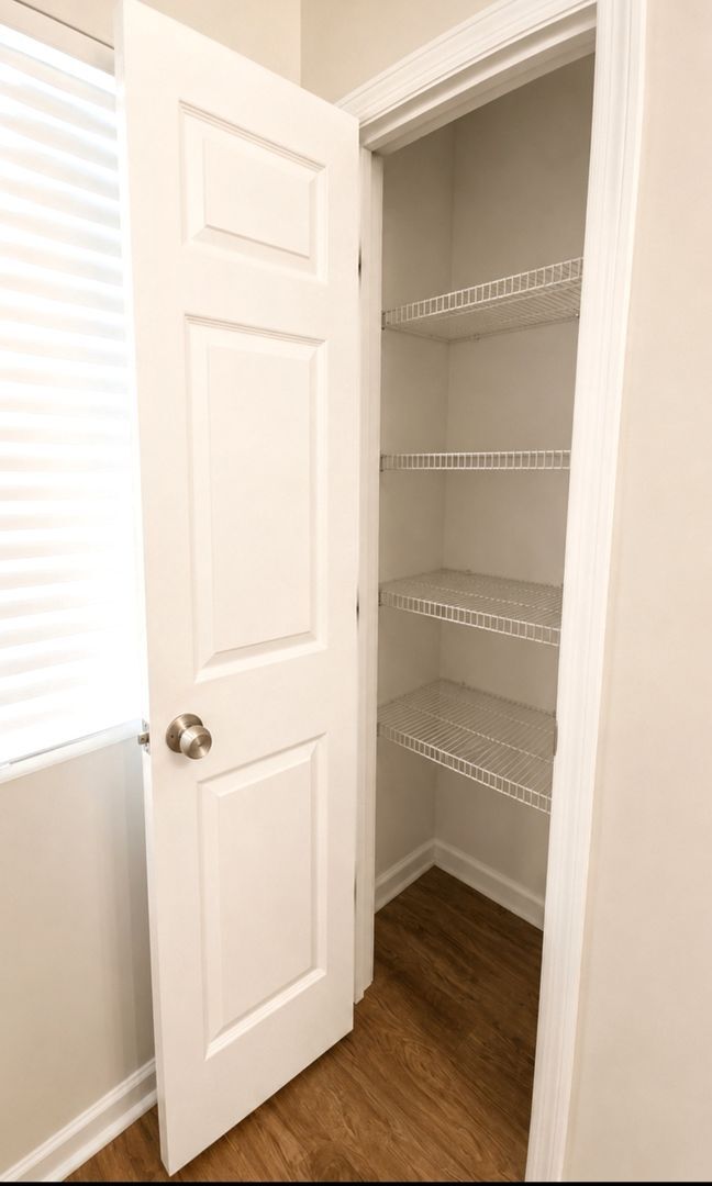 Building Photo - Spacious 2-Bedroom End-Unit Condo Near Surfside Beach