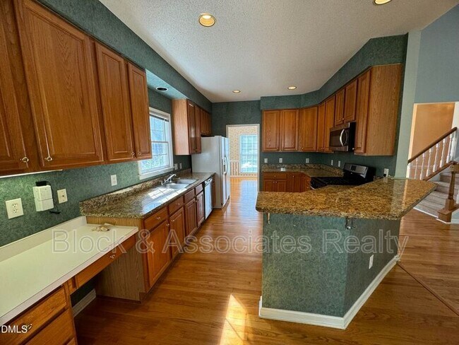 Building Photo - 111 Ayelsford Dr