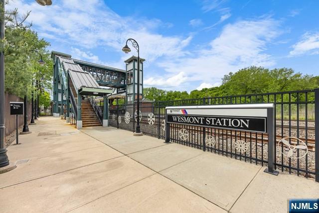 Building Photo - 109 Roosevelt Dr