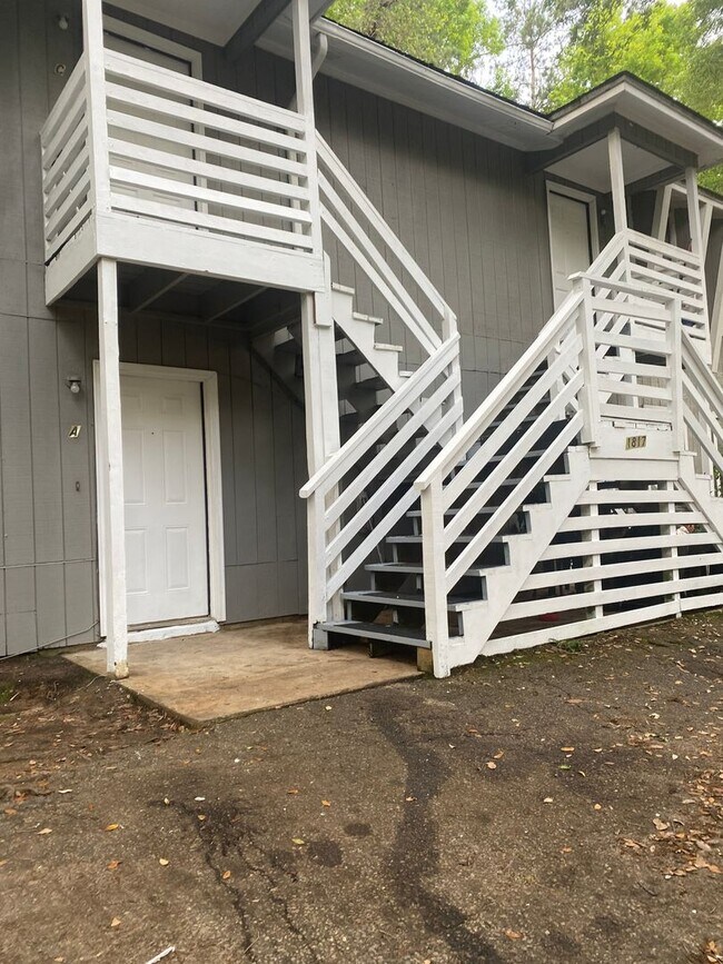 Primary Photo - Charming 2BR Duplex in Tallahassee