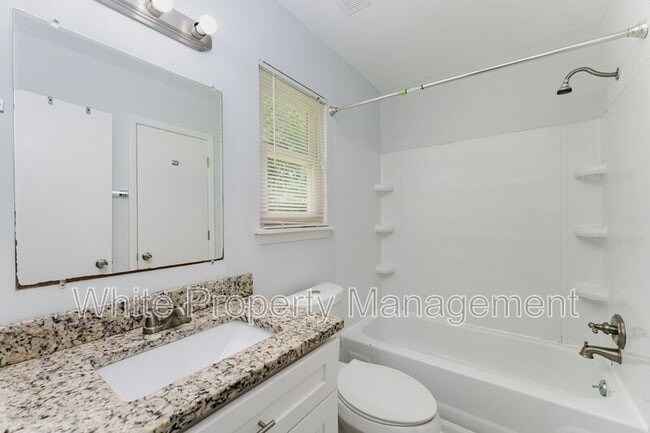 Building Photo - 7230 Newell Acres Dr