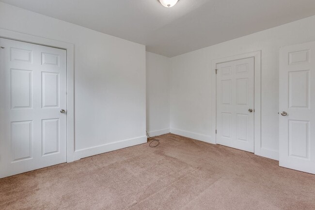 Building Photo - 20 Marne Way