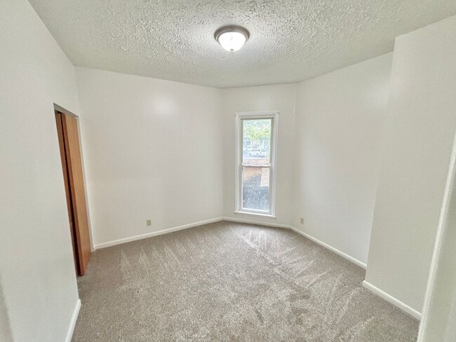 Building Photo - 74-78 Grand Avenue