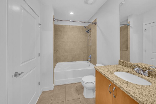 Building Photo - 301 Demonbreun St