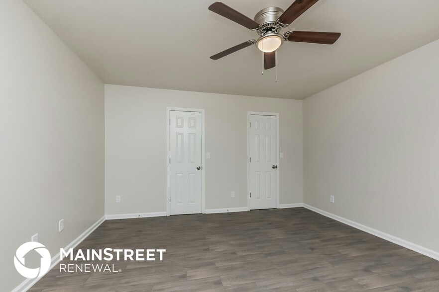 Building Photo - 6728 Crossbrook Ln