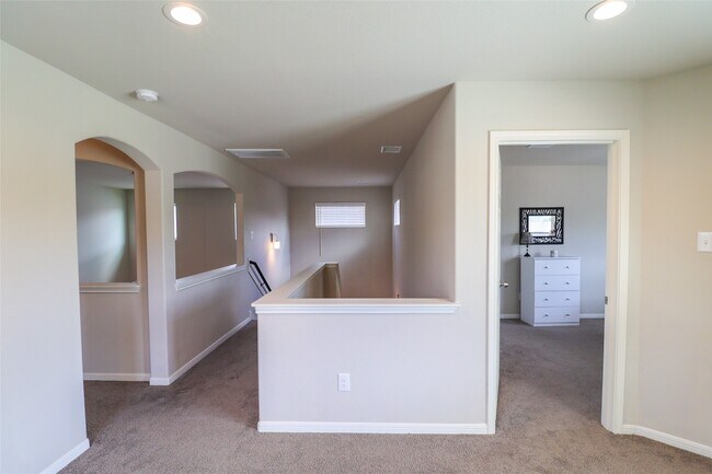 Building Photo - 27035 Badger Way