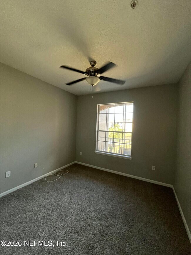 Building Photo - 7990 Baymeadows Cir E