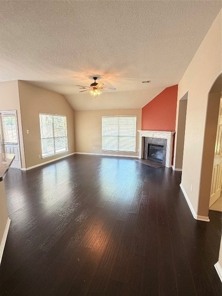 Building Photo - 906 Taylor Ridge Dr