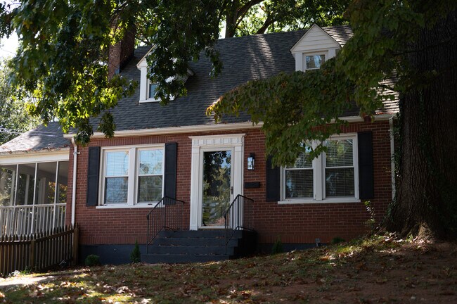 Building Photo - 1019 Chowan Ave