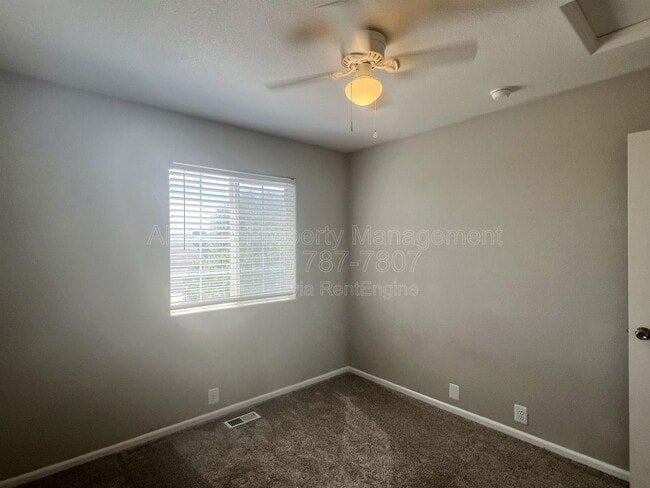 Building Photo - 7368 Glenburn Dr