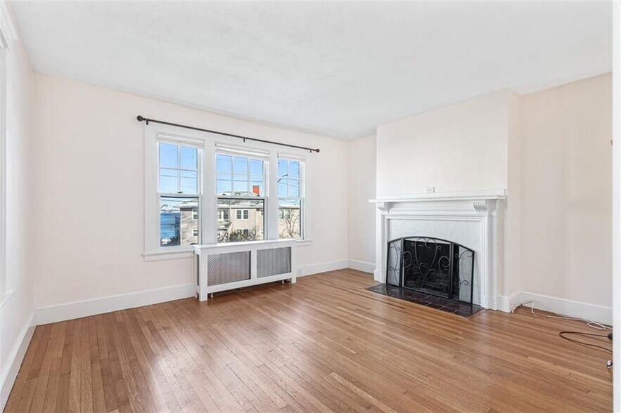 Building Photo - 118 Ocean Ave