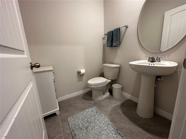 Building Photo - 10030 Salt Pt Dr