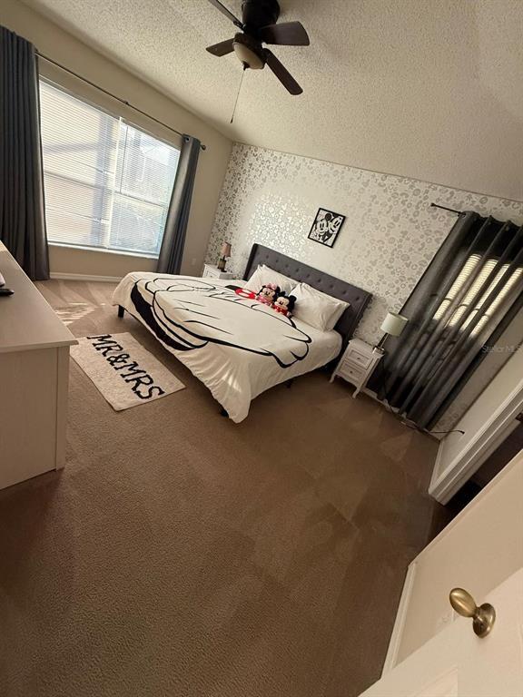 Building Photo - 334 Grosvenor Loop