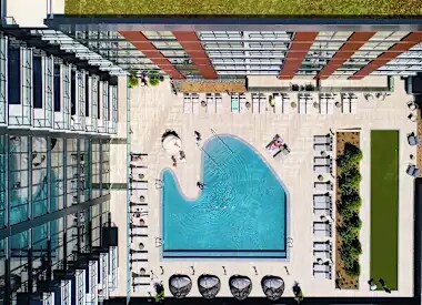 Building Photo - 193 N Ada St