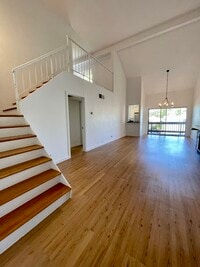 Building Photo - 1311 Summertime Ln