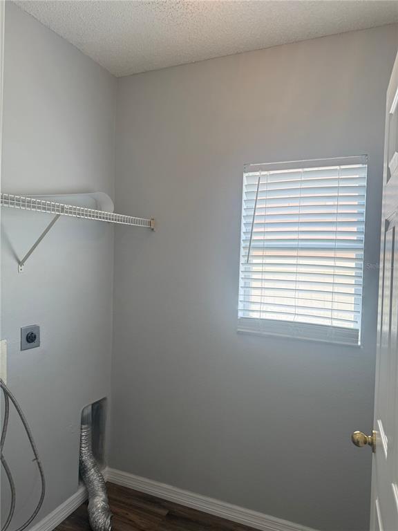 Building Photo - 401 Mallard Way