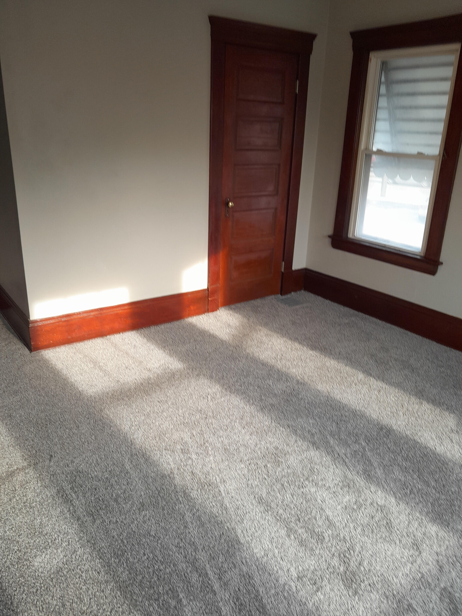 Master Bed - 1379 W 61st St