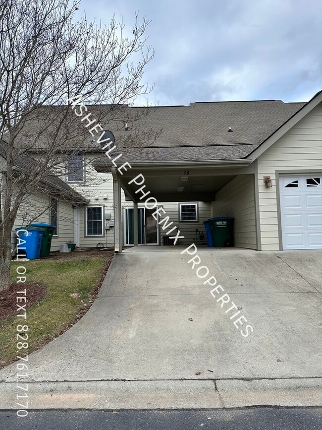 Building Photo - 90 Rotunda Cir