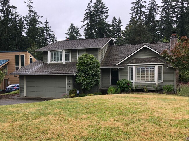 Building Photo - Spacious 4 bedroom in Finn Hill/Juanita area in a cul-de-sac with large backyard