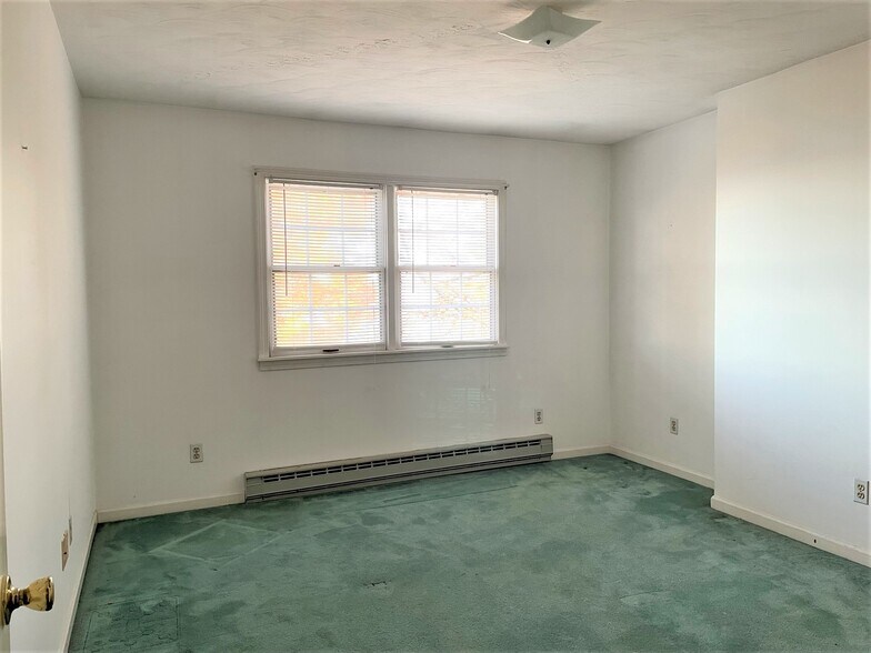 Building Photo - 6466 Timberlake Ter