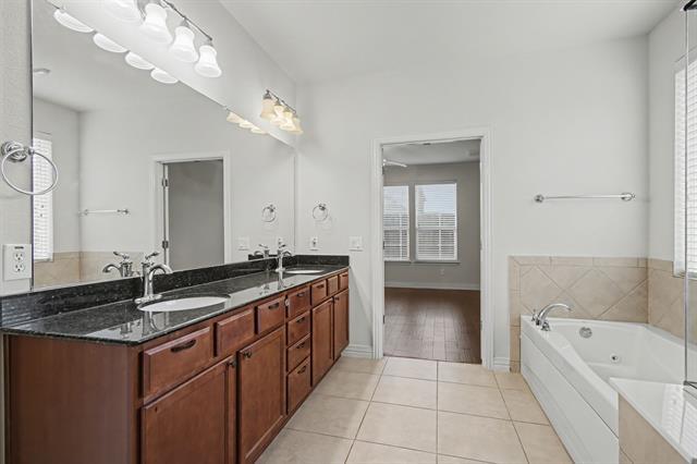 Building Photo - 6131 Myrtle Ln