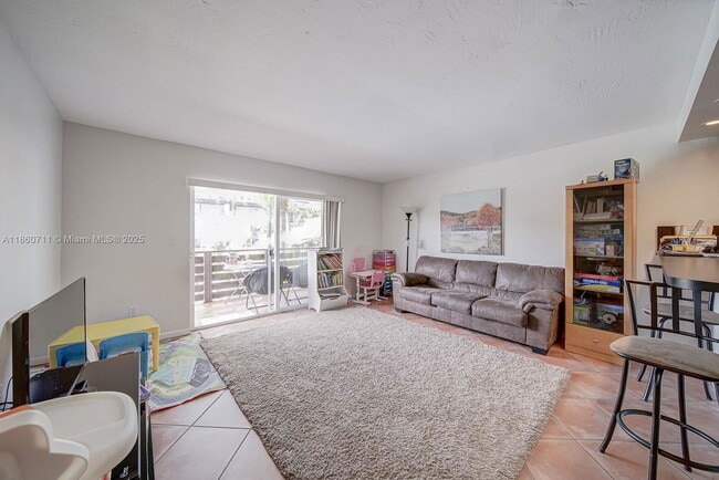 Building Photo - 7477 SW 82nd St