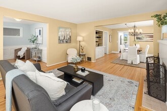 Building Photo - 806 N 59th St