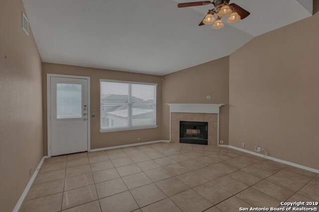 Building Photo - 15807 Cotton Tail Ln