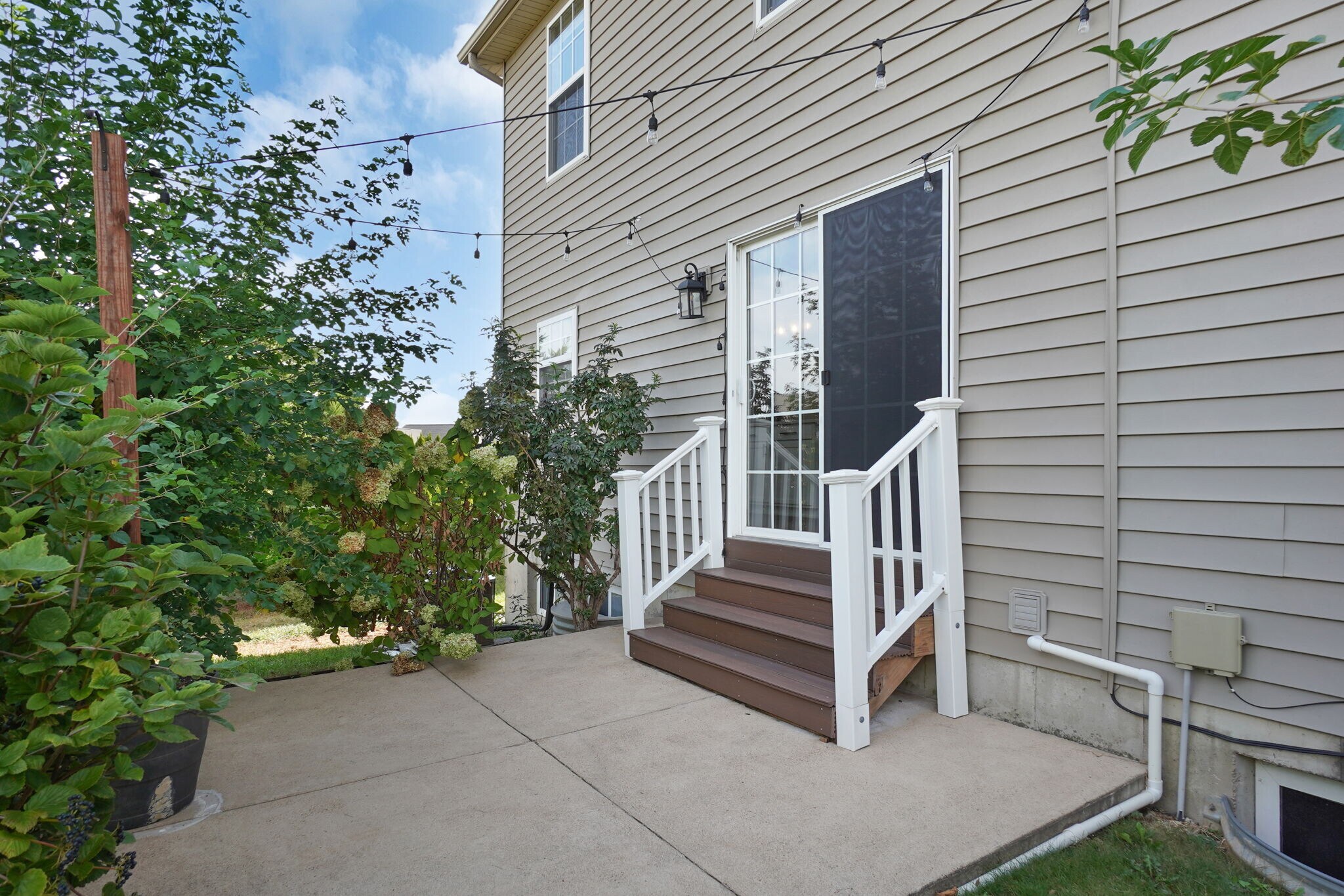 Building Photo - 413 Montclair Tower Dr